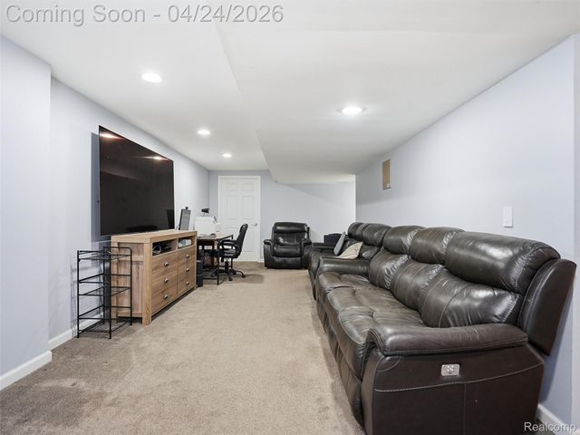 42610 Colorado Drive, Clinton Charter Township, MI 48036