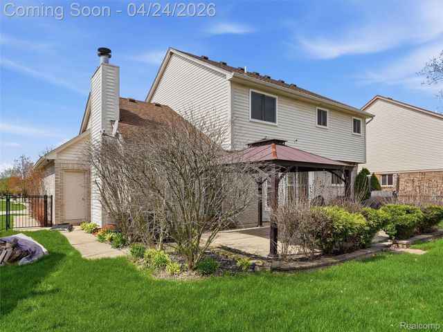 42610 Colorado Drive, Clinton Charter Township, MI 48036