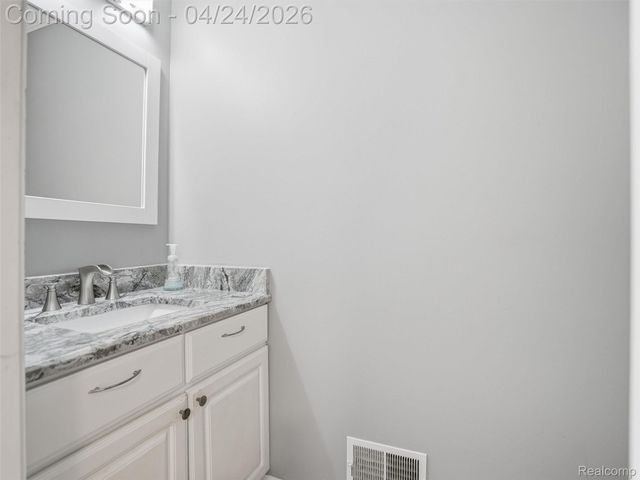42610 Colorado Drive, Clinton Charter Township, MI 48036