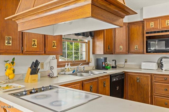 1012 Southgate Drive Extension, Elizabethton, TN 37643