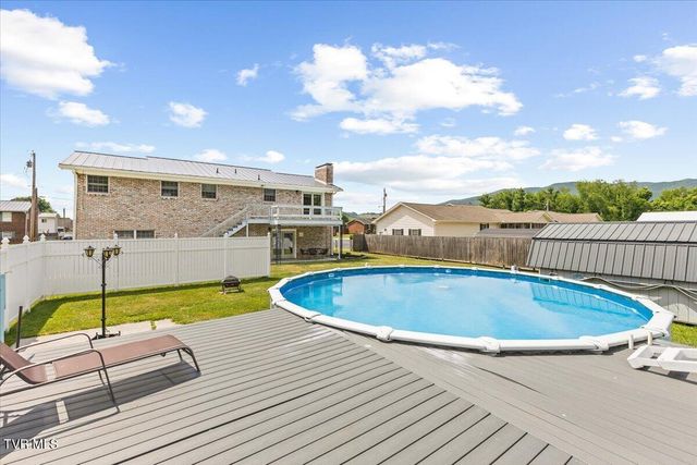 1012 Southgate Drive Extension, Elizabethton, TN 37643