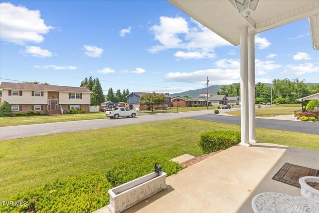 1012 Southgate Drive Extension, Elizabethton, TN 37643