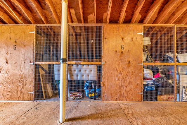 2 Autumn Leaf Dr Apt 6, Nashua, NH 03060