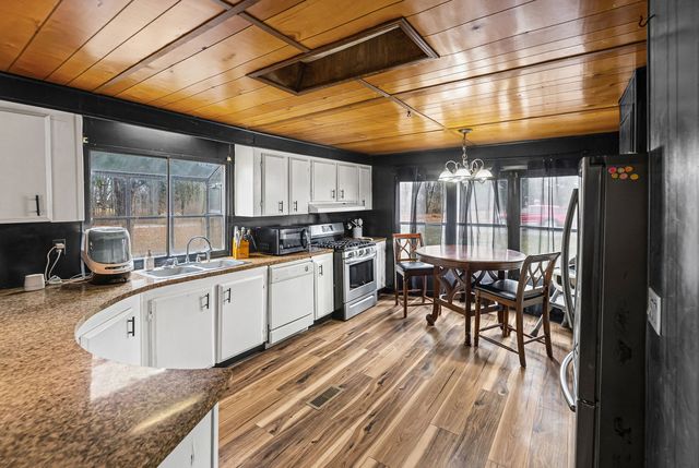 1837 Lackey Lane, Centralia, IL 62801