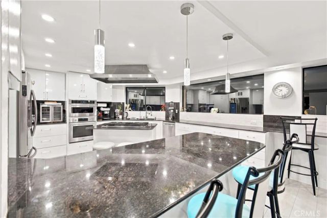 433 N Orchid Tree, Palm Springs, CA 92262