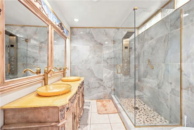 433 N Orchid Tree, Palm Springs, CA 92262