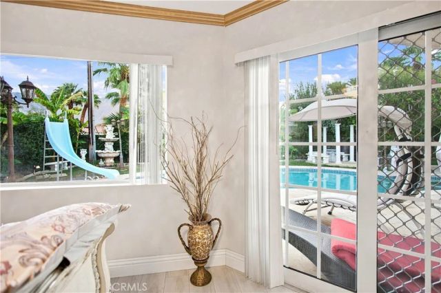 433 N Orchid Tree, Palm Springs, CA 92262