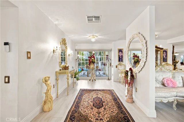 433 N Orchid Tree, Palm Springs, CA 92262
