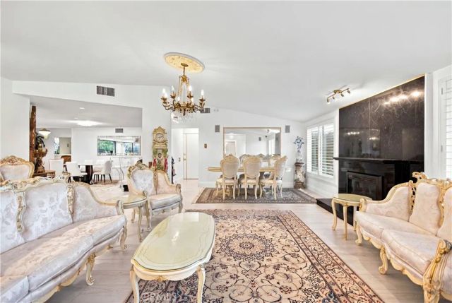 433 N Orchid Tree, Palm Springs, CA 92262