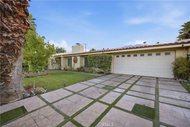 433 N Orchid Tree, Palm Springs, CA 92262