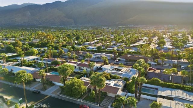 433 N Orchid Tree, Palm Springs, CA 92262