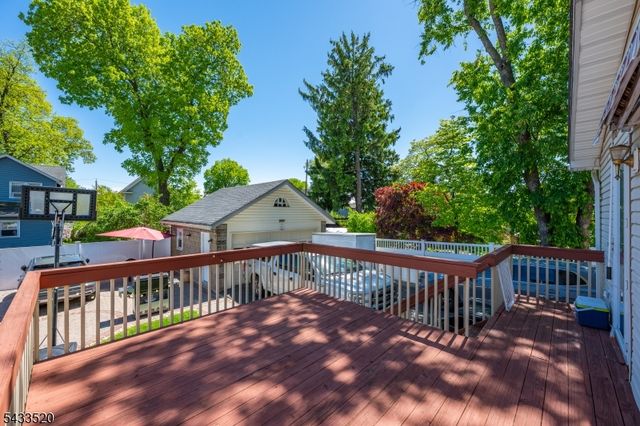 690 Garden St, Maywood Boro, NJ 07607