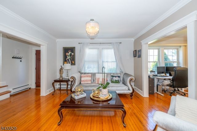690 Garden St, Maywood Boro, NJ 07607
