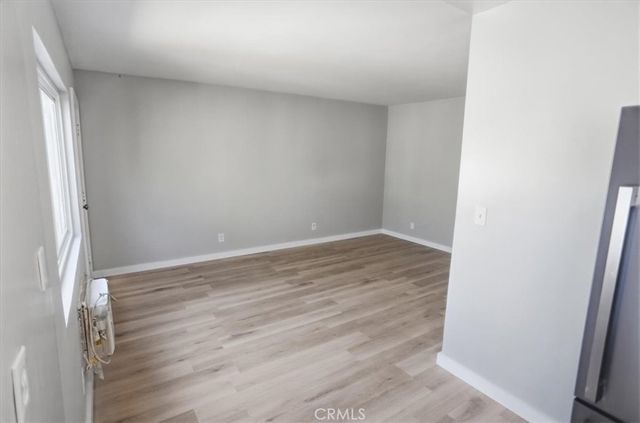24047 Arch Street, Newhall, CA 91321