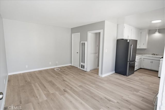 24047 Arch Street, Newhall, CA 91321