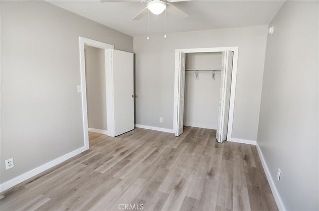 24047 Arch Street, Newhall, CA 91321