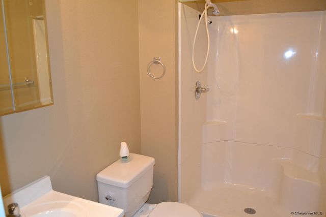 1205 ASHFORD DR, Cheyenne, WY 82007