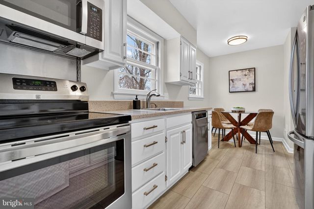 6312 ROCKHURST RD, Bethesda, MD 20817