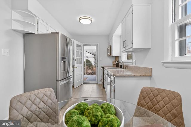 6312 ROCKHURST RD, Bethesda, MD 20817