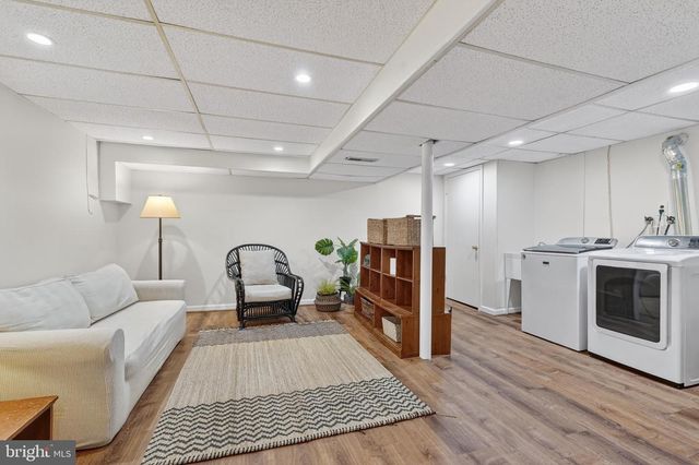 6312 ROCKHURST RD, Bethesda, MD 20817