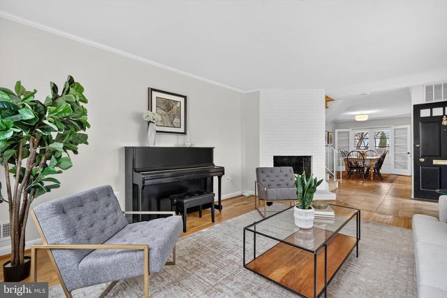 6312 ROCKHURST RD, Bethesda, MD 20817