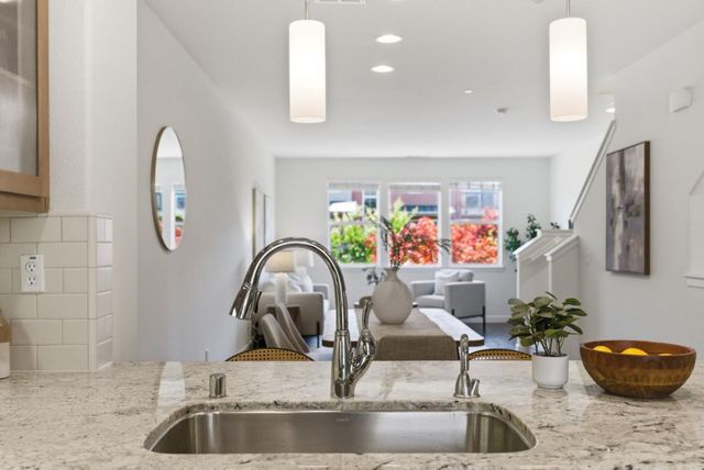 927 Highland Terrace, Sunnyvale, CA 94085
