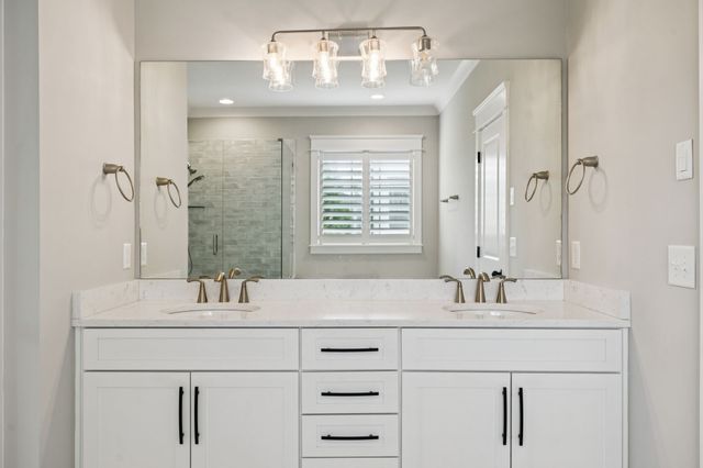 5846 Wagonvale Dr, Arrington, TN 37014