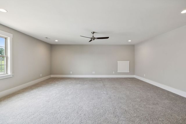 5846 Wagonvale Dr, Arrington, TN 37014