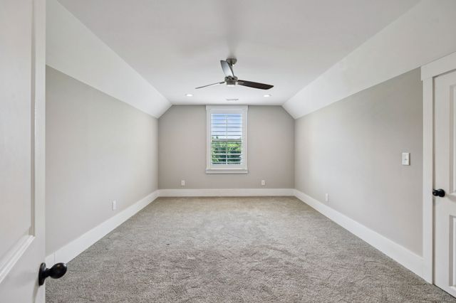 5846 Wagonvale Dr, Arrington, TN 37014