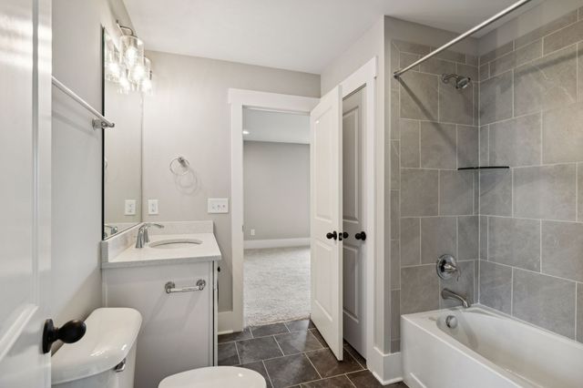 5846 Wagonvale Dr, Arrington, TN 37014