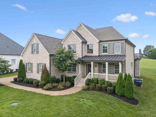 5846 Wagonvale Dr, Arrington, TN 37014