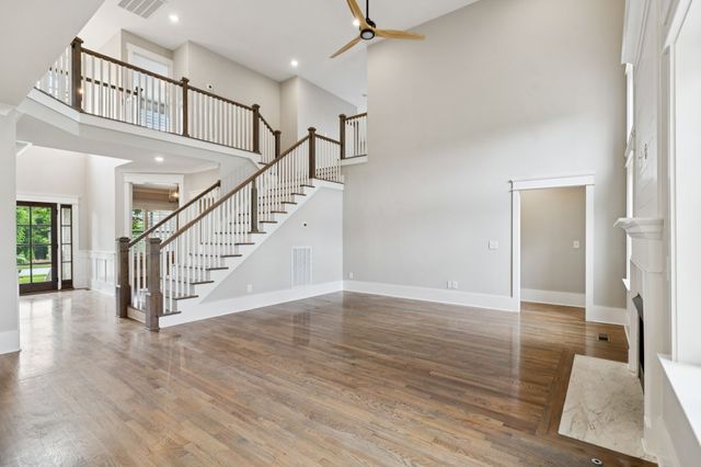 5846 Wagonvale Dr, Arrington, TN 37014