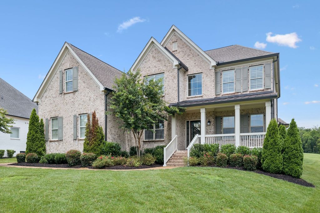 5846 Wagonvale Dr, Arrington, TN 37014