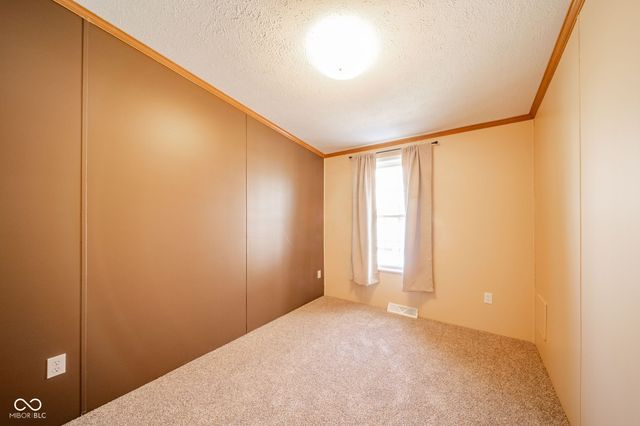 910 Vance Court, Kingman, IN 47952