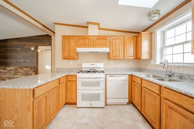 910 Vance Court, Kingman, IN 47952