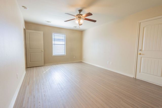 3309 Keefer Loop, College Station, TX 77845