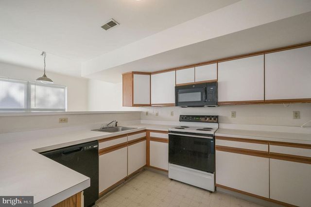 112 TRAFALGAR DR, Dover, DE 19904