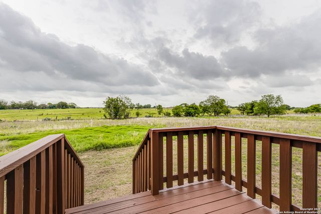 13650 adkins saint hedwig, St Hedwig, TX 78152