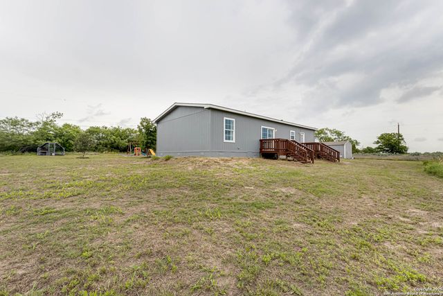 13650 adkins saint hedwig, St Hedwig, TX 78152