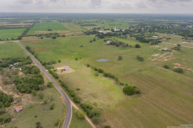 13650 adkins saint hedwig, St Hedwig, TX 78152