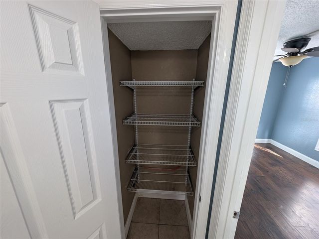 2564 SE 15TH AVENUE E, Ocala, FL 34471