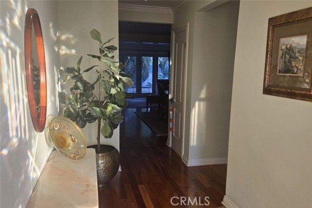 4938 Angeles Crest Highway, La Canada Flintridge, CA 91011