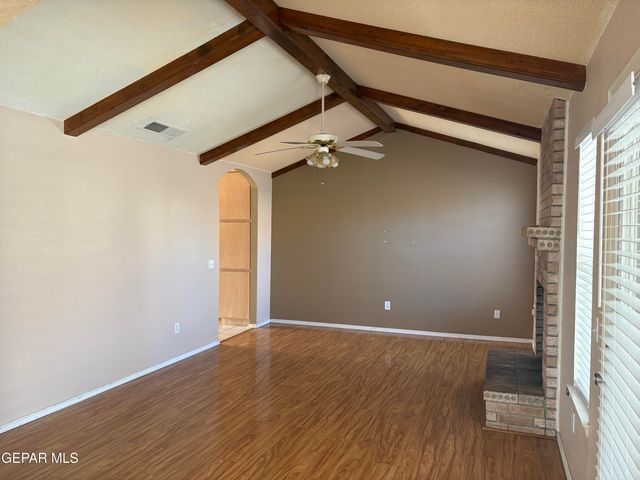 13981 VENY WEBB Street, Horizon City, TX 79928