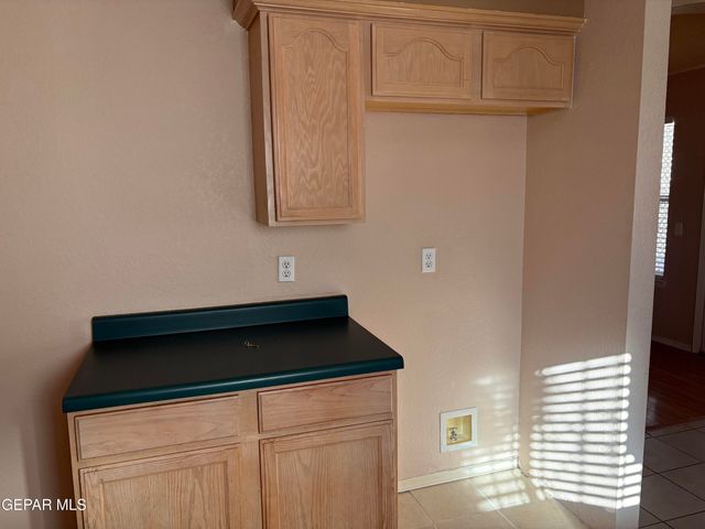 13981 VENY WEBB Street, Horizon City, TX 79928