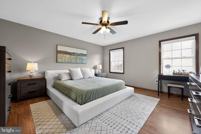 8 VALERIE LANE, Lawrenceville, NJ 08648