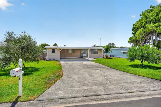 957 TODD WAY, Tavares, FL 32778