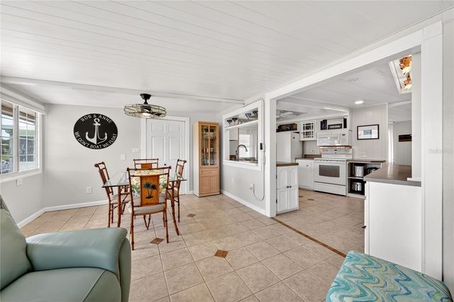 957 TODD WAY, Tavares, FL 32778