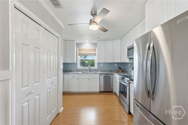 10 Center Terrace, Tybee Island, GA 31328