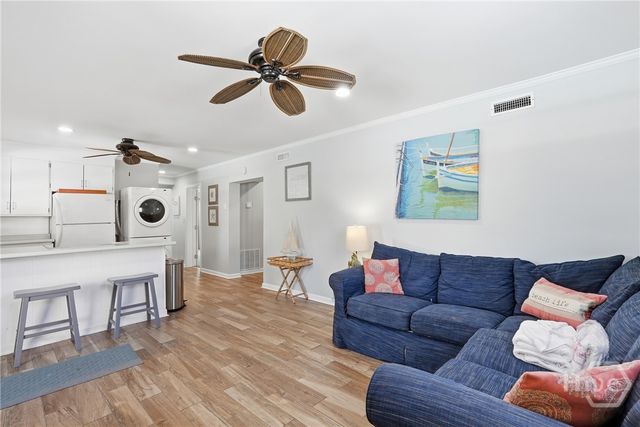 10 Center Terrace, Tybee Island, GA 31328