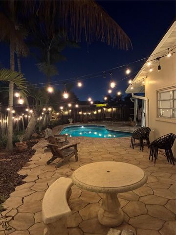 741 NW 97th Terrace, Pembroke Pines, FL 33024